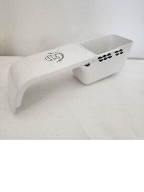 Pampered Chef | Adjustable Slide Measuring Cup 1/4 to 1 cup ML On Other Side